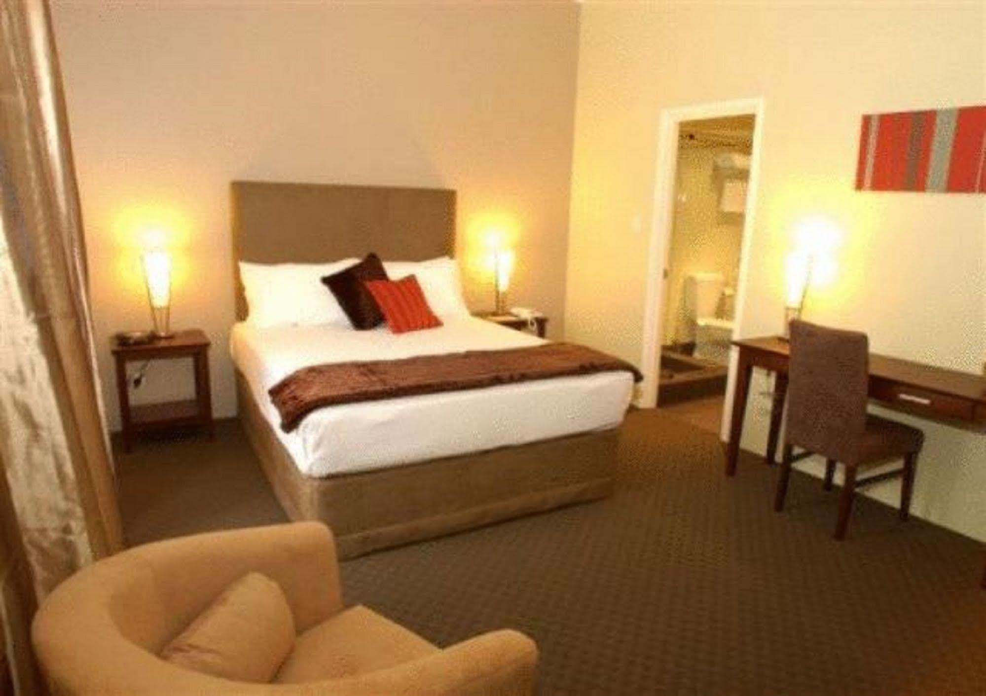 Joondalup City Hotel Perth Ngoại thất bức ảnh