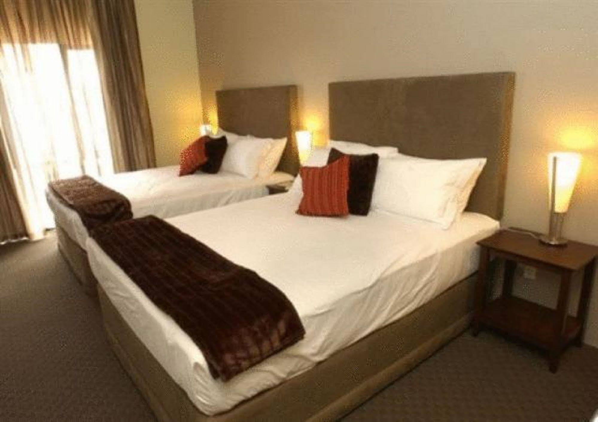 Joondalup City Hotel Perth Ngoại thất bức ảnh