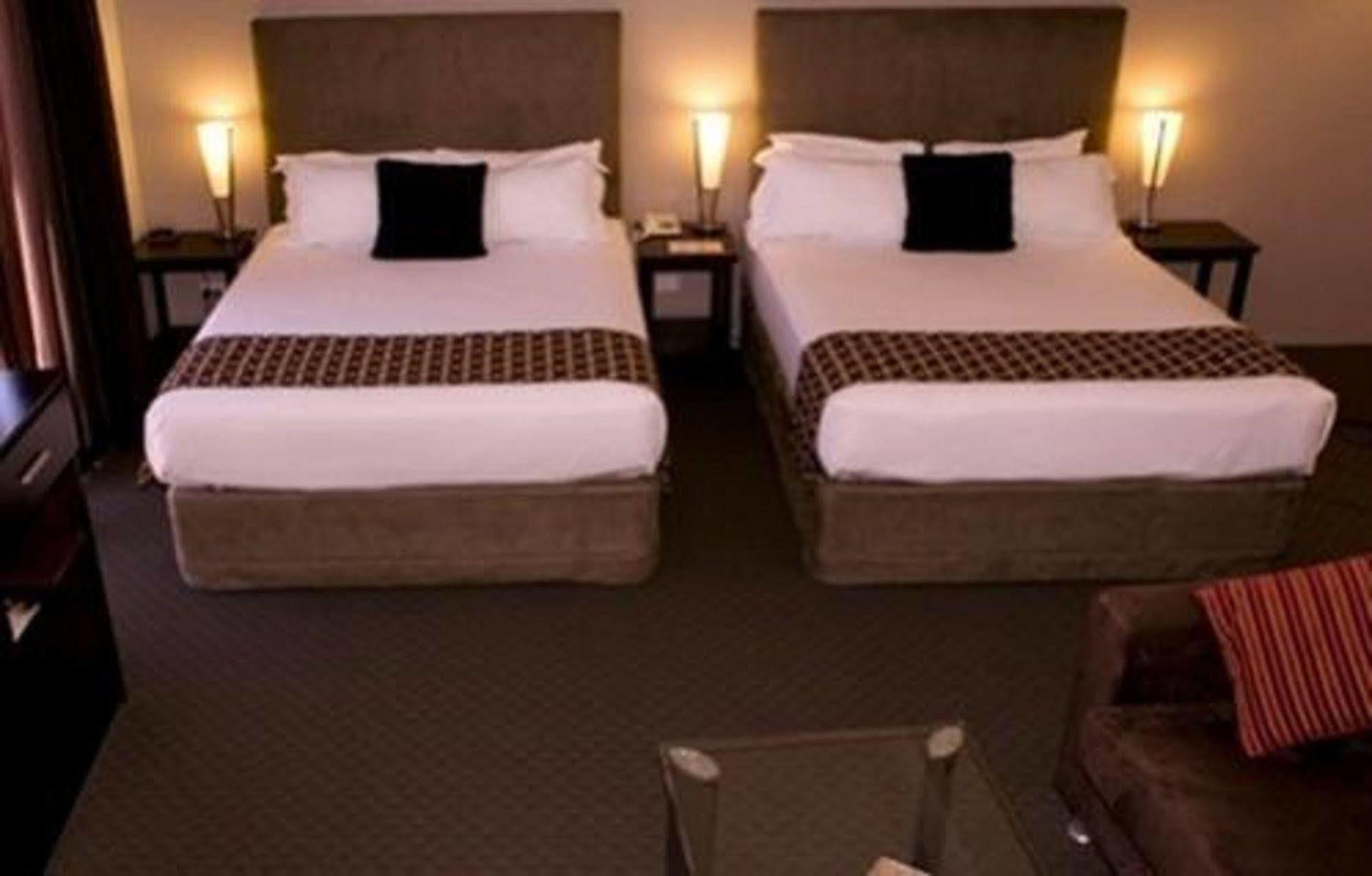 Joondalup City Hotel Perth Ngoại thất bức ảnh