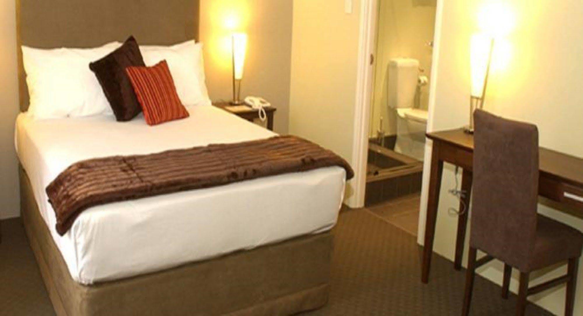 Joondalup City Hotel Perth Ngoại thất bức ảnh
